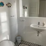 Διαμέρισμα 3 Zimmer-lounge In Suelz Mit Kueche, Balkon, 2 Baeder, 00320 Κολωνία