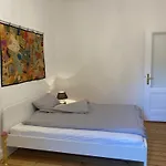 3 Zimmer-lounge In Suelz Mit Kueche, Balkon, 2 Baeder, 00320 Apartman Köln